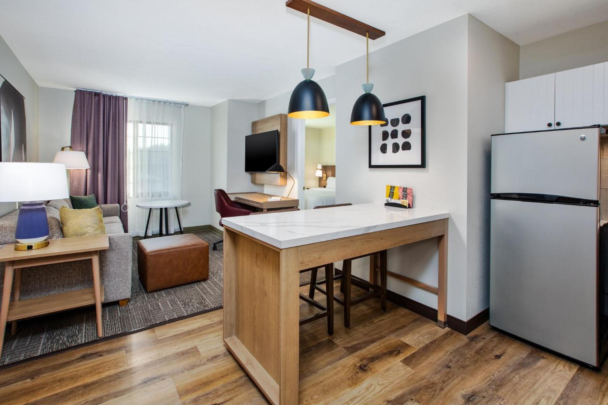 Staybridge Suites Omaha 80Th And Dodge By Ihg Екстер'єр фото