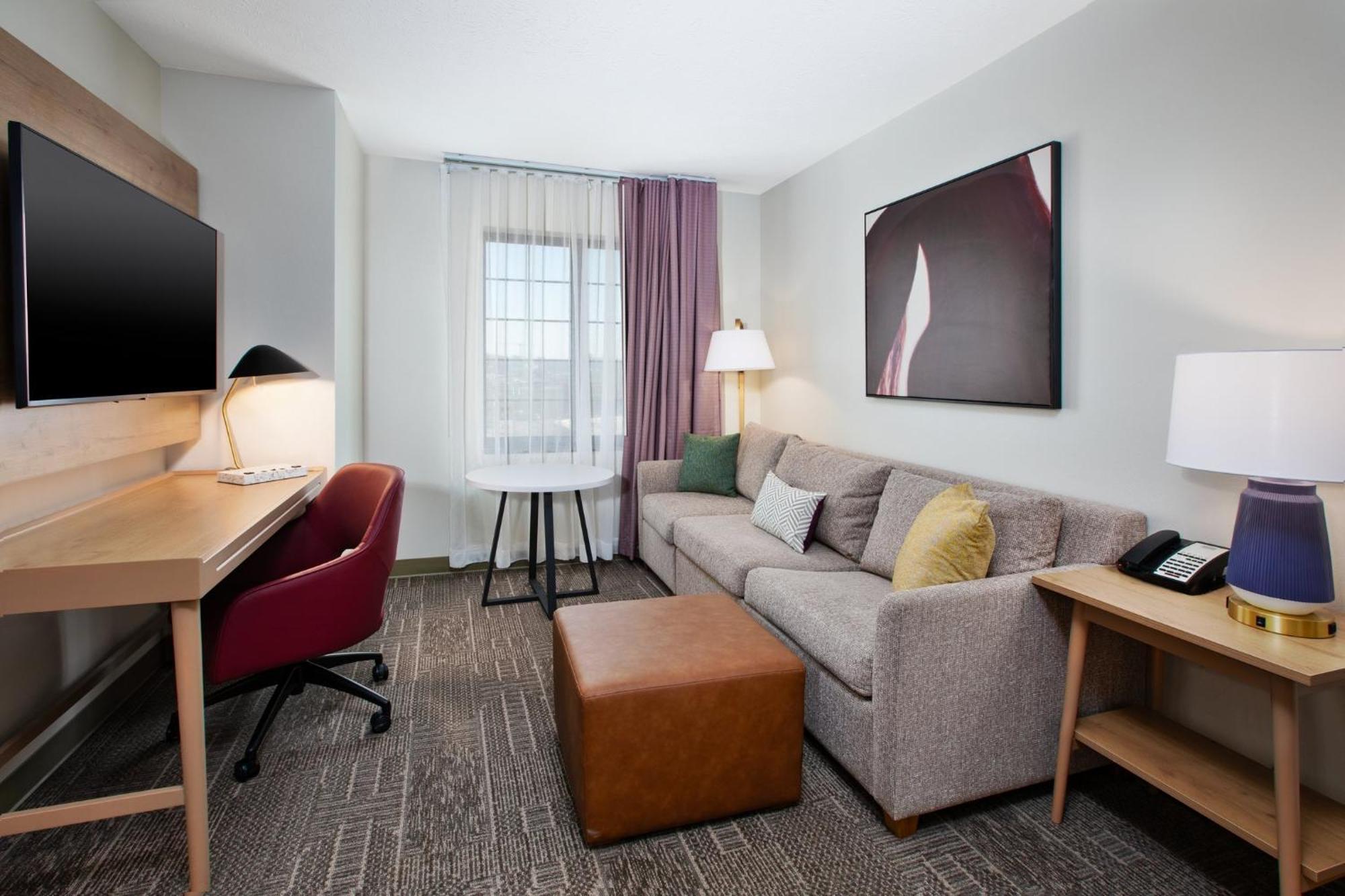 Staybridge Suites Omaha 80Th And Dodge By Ihg Екстер'єр фото