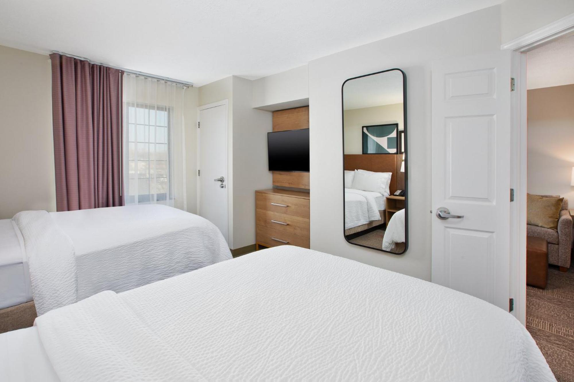 Staybridge Suites Omaha 80Th And Dodge By Ihg Екстер'єр фото