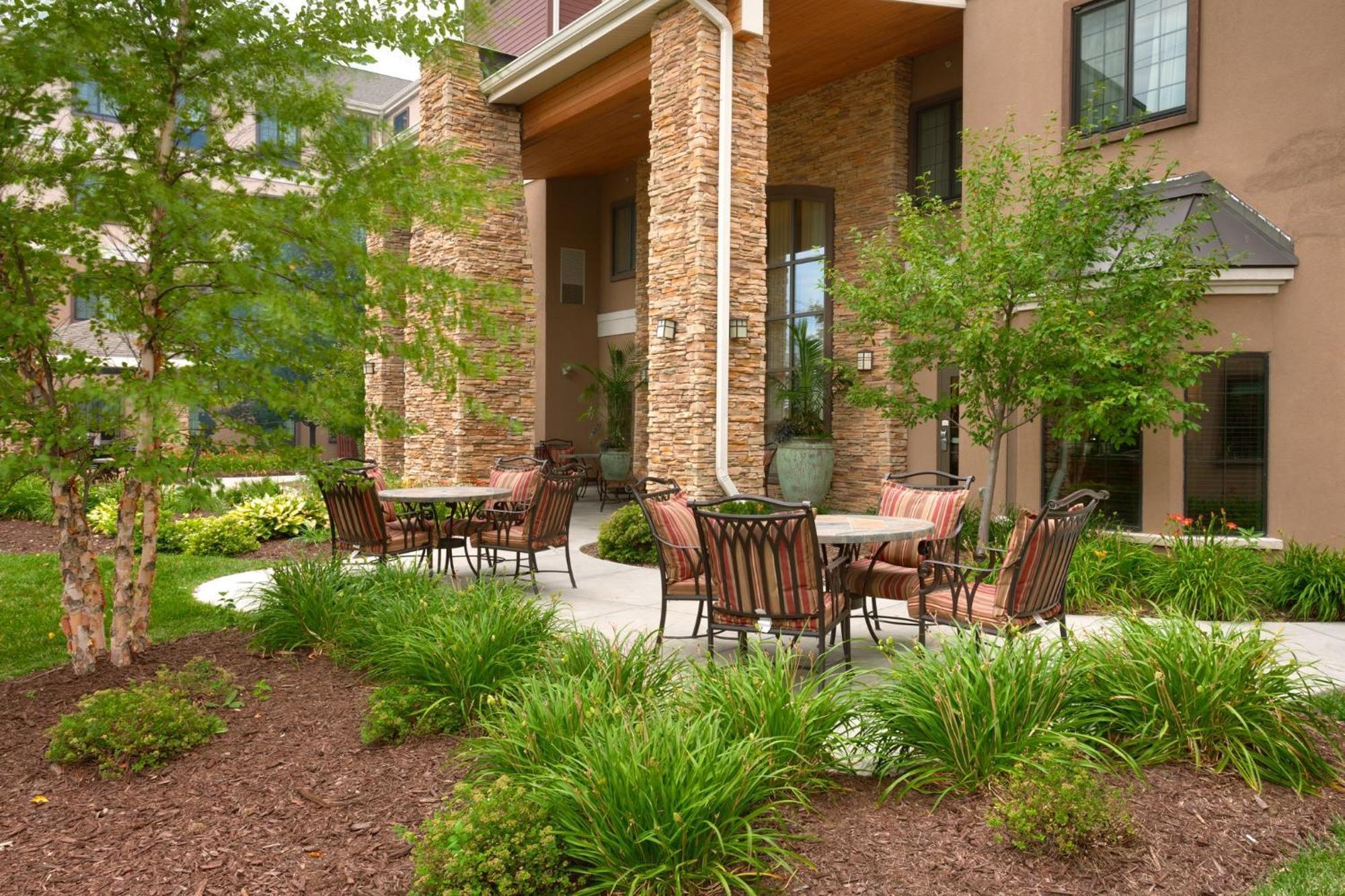 Staybridge Suites Omaha 80Th And Dodge By Ihg Екстер'єр фото