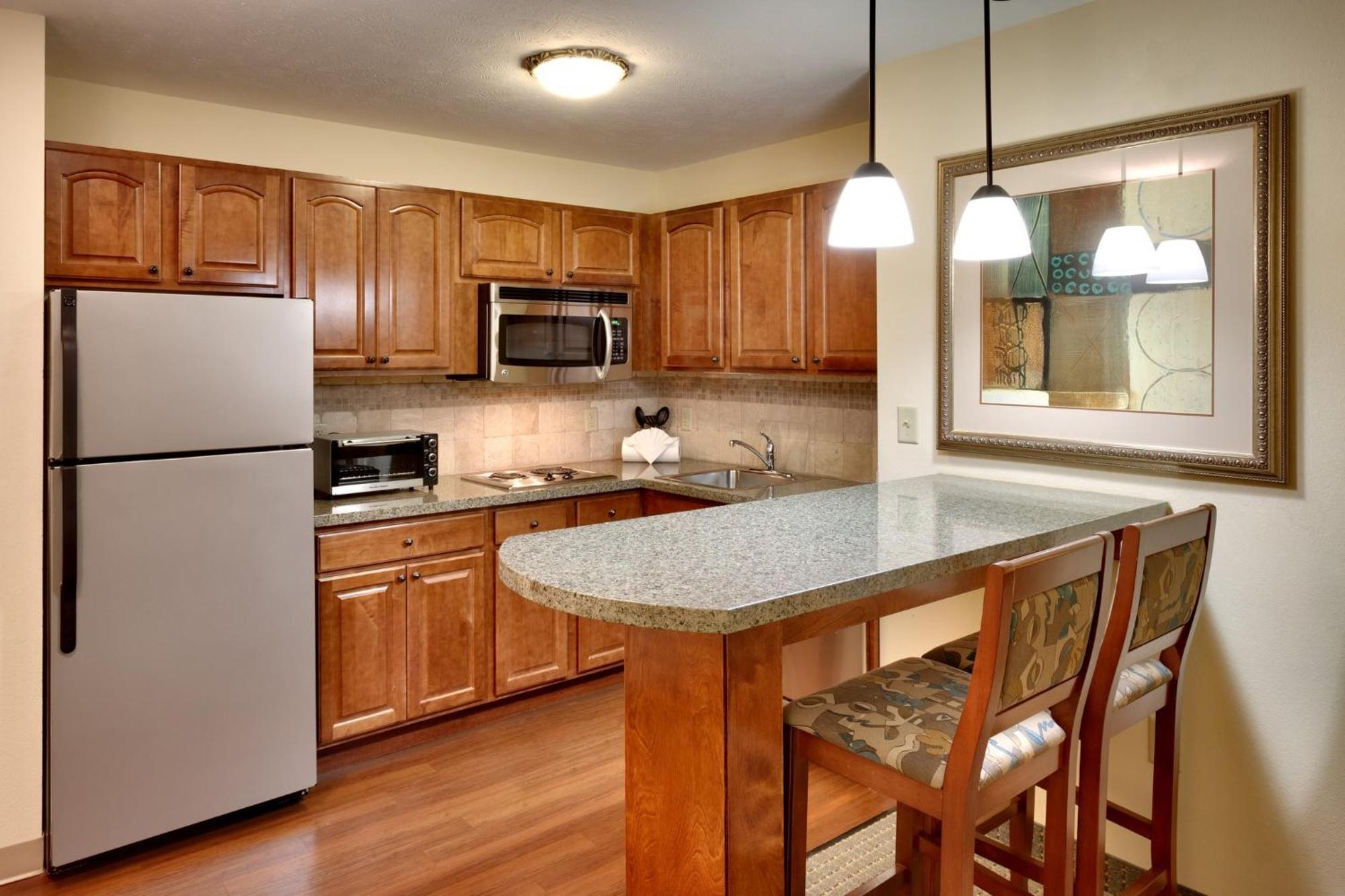 Staybridge Suites Omaha 80Th And Dodge By Ihg Екстер'єр фото